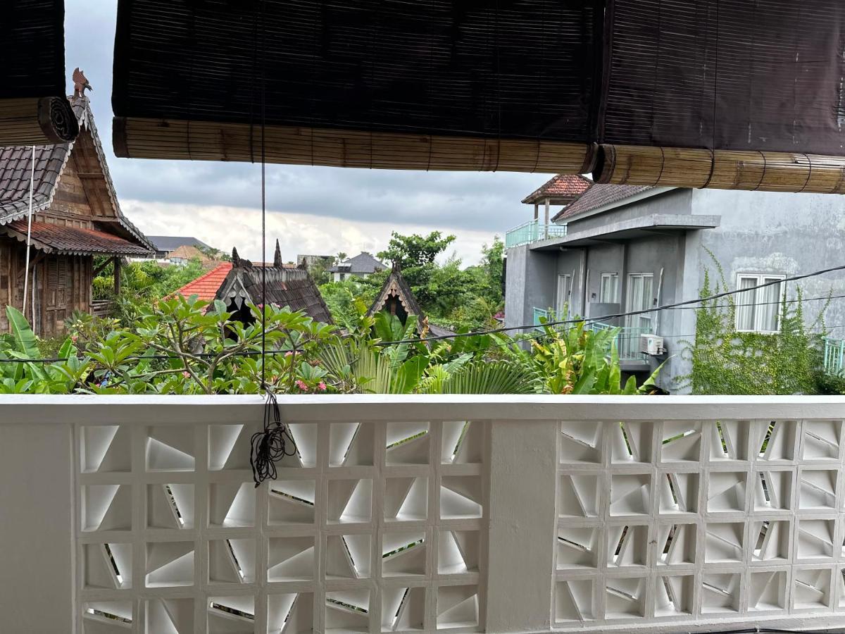 Koming Guest House Canggu  Bagian luar foto