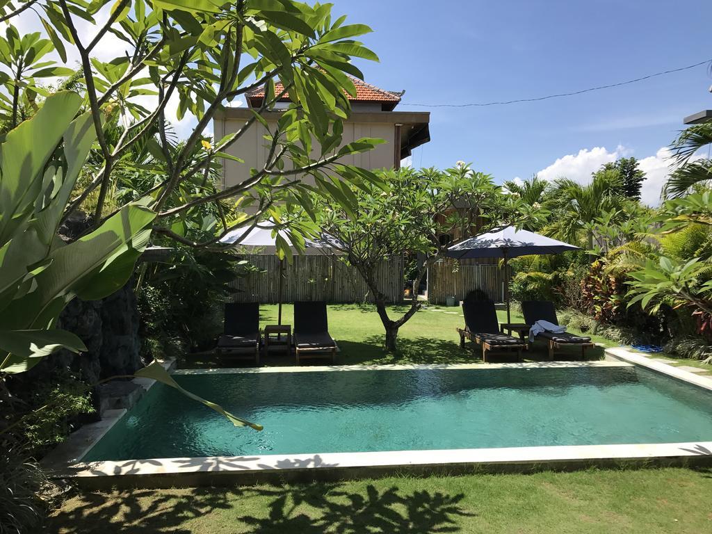 Koming Guest House Canggu  Bagian luar foto