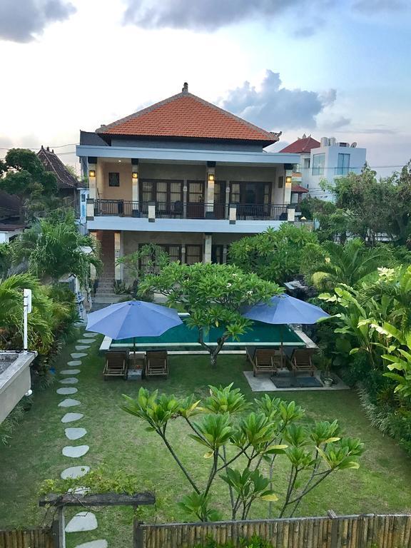 Koming Guest House Canggu  Bagian luar foto