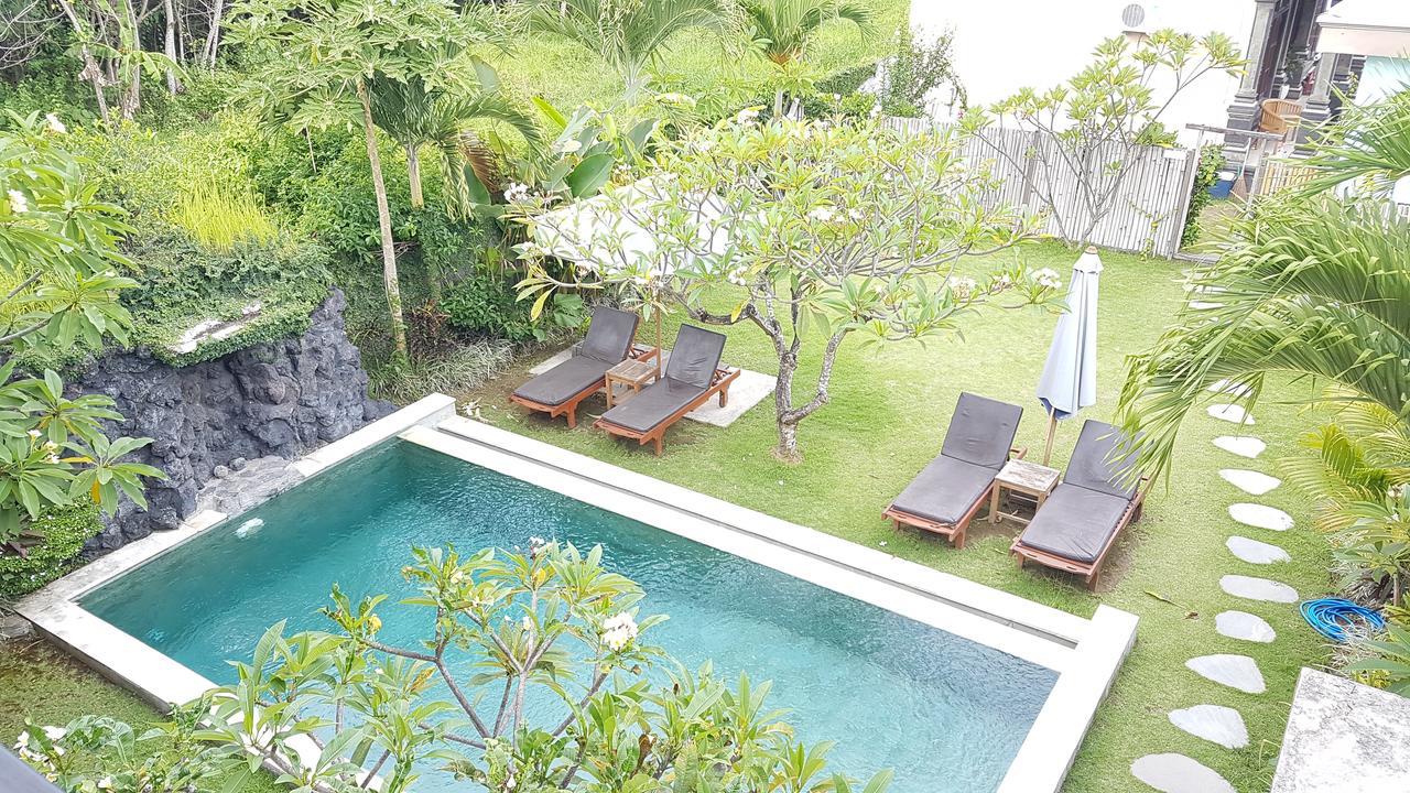 Koming Guest House Canggu  Bagian luar foto