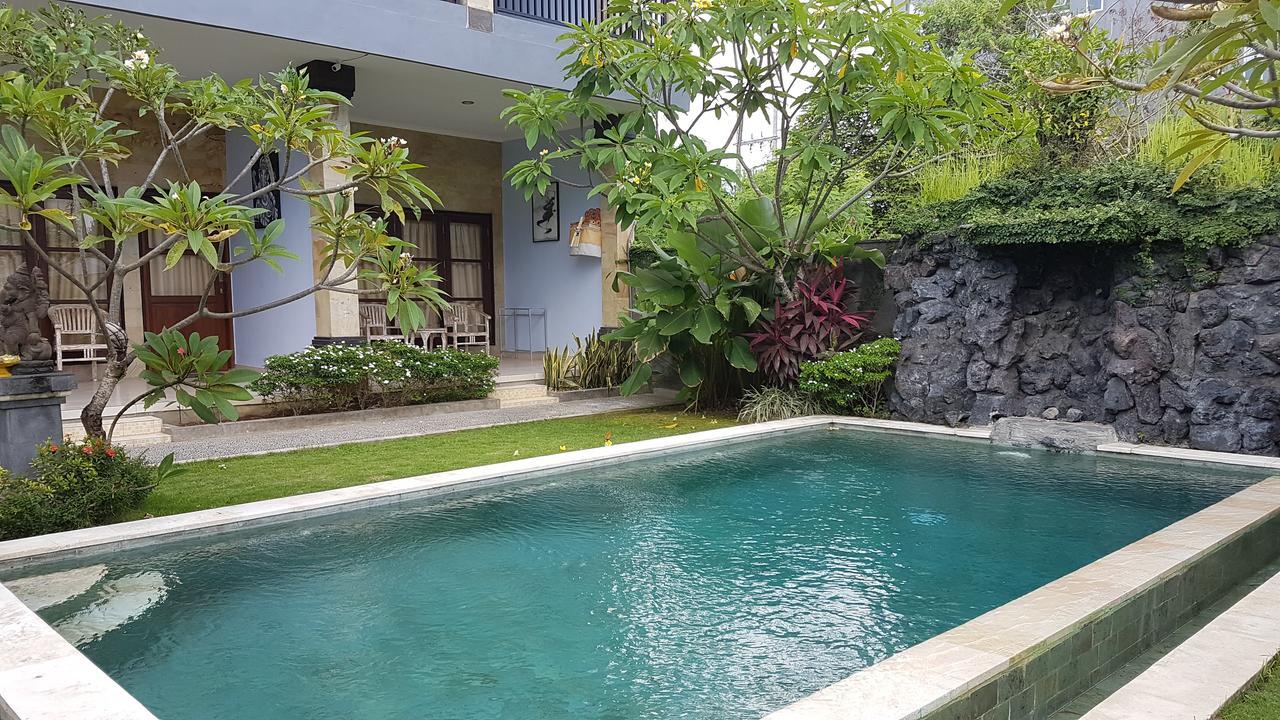 Koming Guest House Canggu  Bagian luar foto