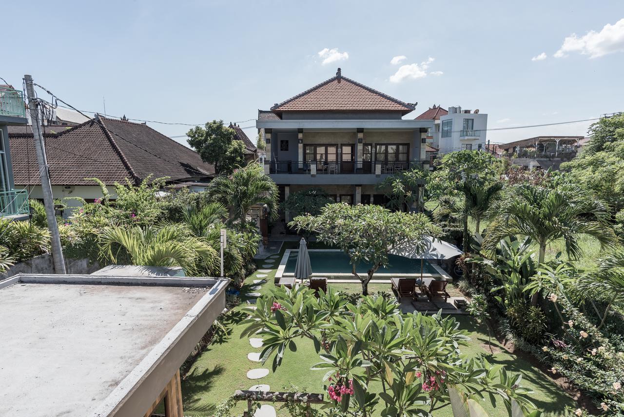 Koming Guest House Canggu  Bagian luar foto