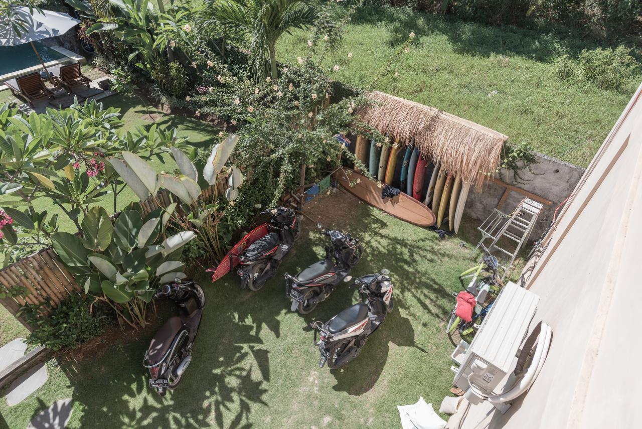 Koming Guest House Canggu  Bagian luar foto