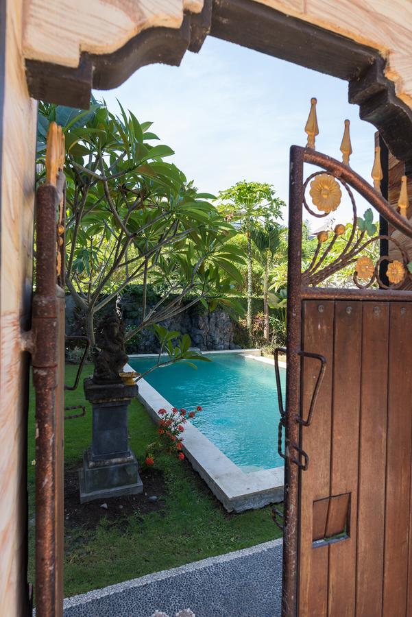 Koming Guest House Canggu  Bagian luar foto