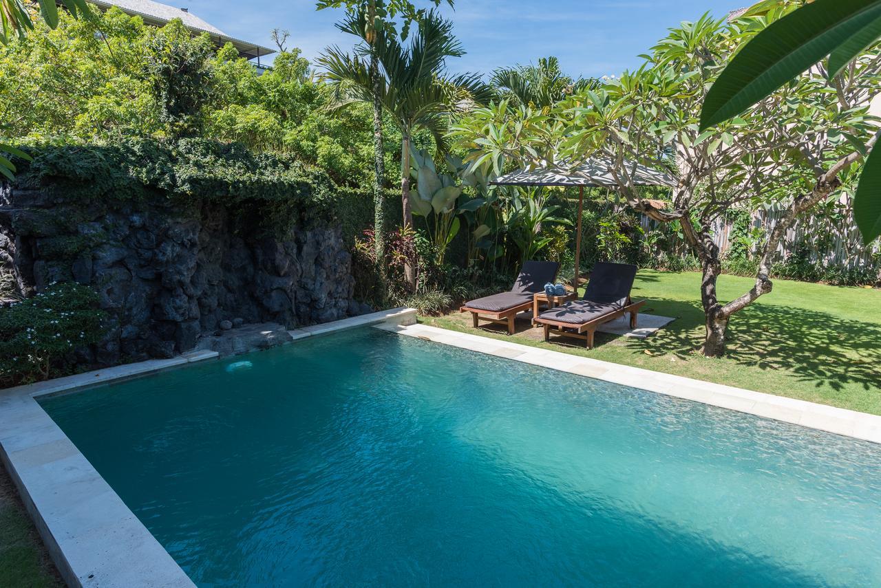 Koming Guest House Canggu  Bagian luar foto
