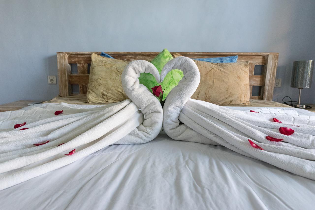 Koming Guest House Canggu  Bagian luar foto