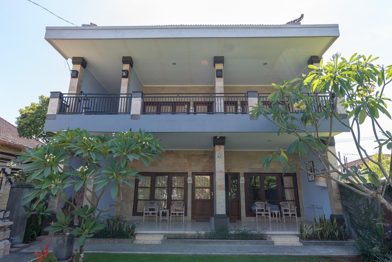 Koming Guest House Canggu  Bagian luar foto