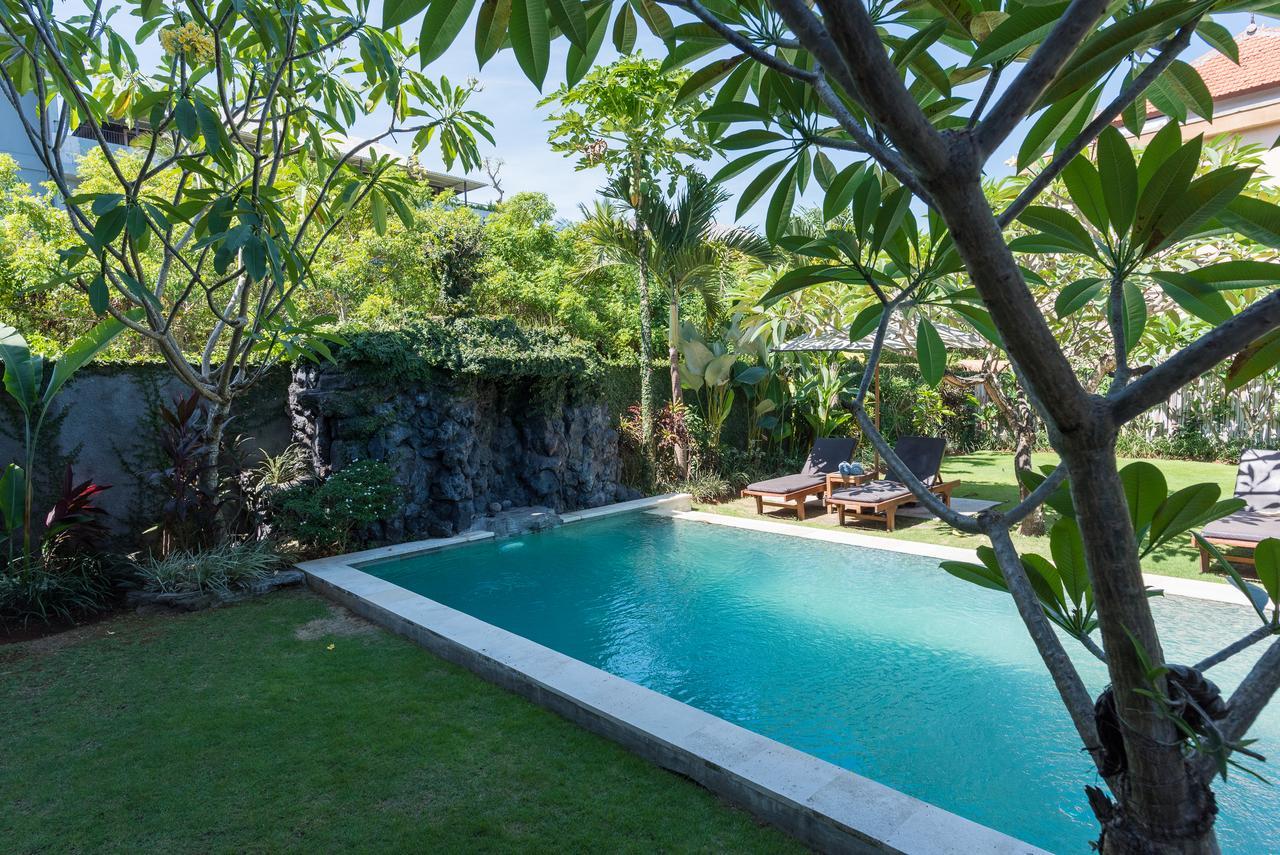 Koming Guest House Canggu  Bagian luar foto